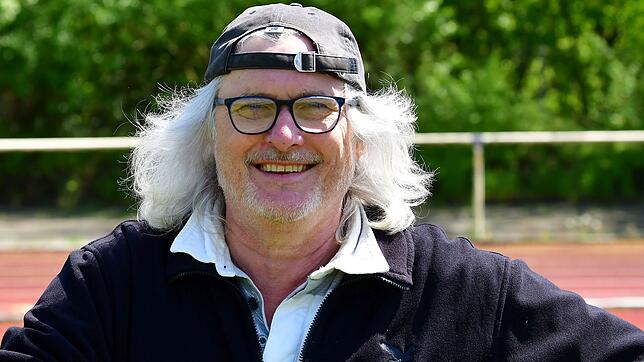 Frisör Tommy Buschle zweifelt an der Rechtmäßigkeit der Handwerkerwahl im Jahr 2024. Seinen Einspruch hat er nun begründet.