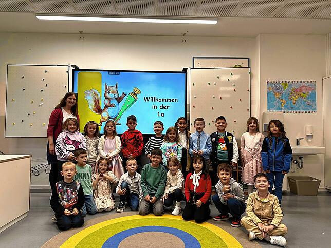 20 Mädchen und Jungen wurden in die Klasse 1a der Johann-Peter-Hebel-Schule in Tiengen eingeschult. Klassenlehrerin ist Lara Kaiser.