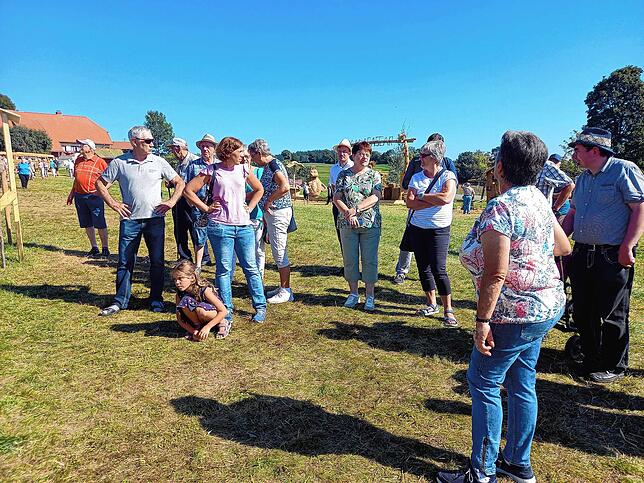 Bild 4: SÜDKURIER öffnet Türen beim Strohskulpturen-Wettbewerb: So schön war die Veranstaltung (Teil 1)