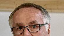 Gerhard Kreider von der Initiative „Besorgte Bürger“ befürchtet beim Bau der Windräder eine Entwertung des Zuhauses.