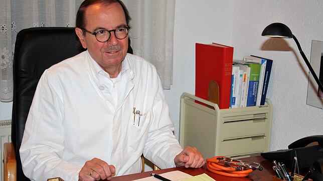 Nach 32 Jahren schließt der 69-jährige Allgemeinmediziner Dr. Gunter Bechstein seine Praxis in Todtmoos aus Altersgründen.