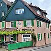 Das Scharfe Eck in Allensbach mit der darüber liegenden Wohnung: Ende Juni hören die aktuellen Pächter auf, für die Zeit danach sucht ...