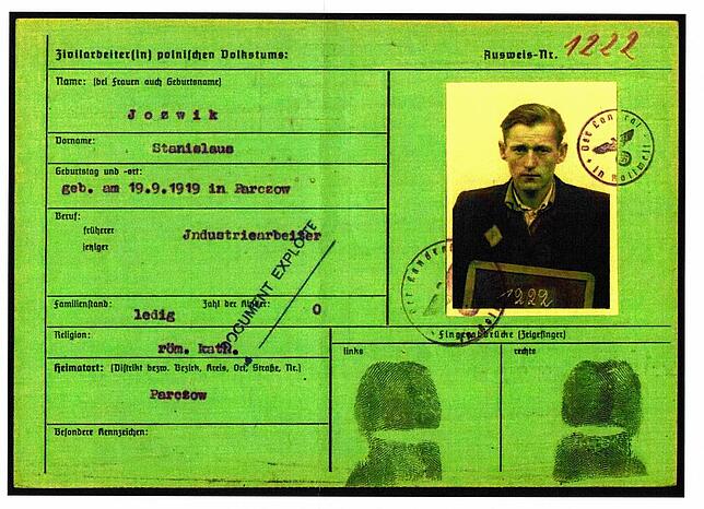Der Ausweis des polnischen Zwangsarbeiters Stanislaw Jozwik. Eine Liebesbeziehung wurde ihm zum Verhängnis.
