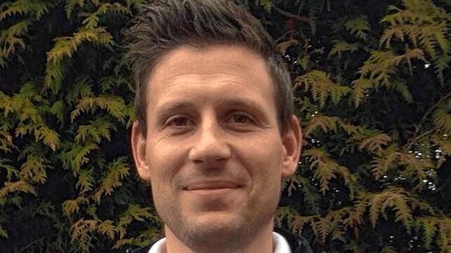 Benjamin Heim, Trainer des SV Mühlhausen, freut sich über ein verdientes 3:1 gegen Aach-Linz und die Tabellenführung seiner Mannschaft.
