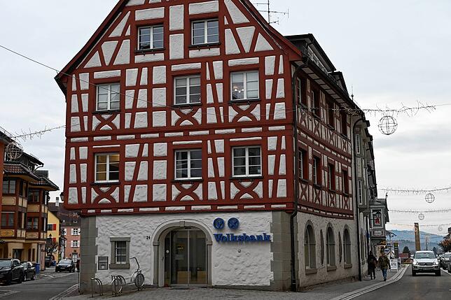 Das Volksbankgebäude in der Oberstadt (Archivbild). Hier soll in einigen Jahren die Stadtbücherei einziehen.