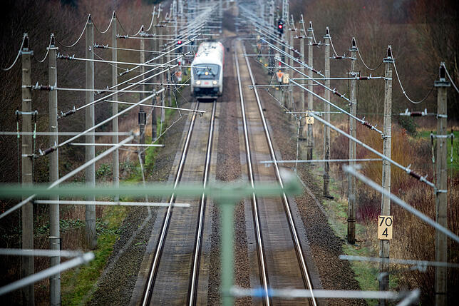 Bild 8: Marode Technik und organisatorische Schwierigkeiten: Ein Lokführer berichtet über die Probleme der Bahn auf der Hochrheinstrecke
