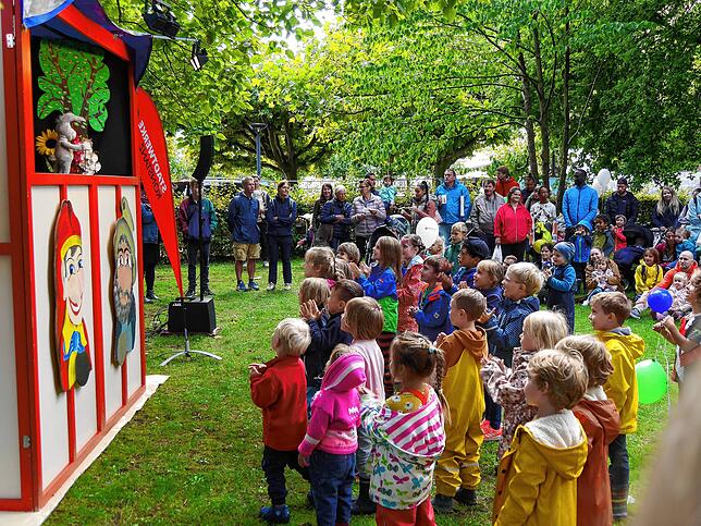 (Archivbild) Die Stadt schenkt ihren jüngsten Bürgern unter anderem das Kinderfest Konstanz-Kreuzlingen – und hinterlässt ihnen ...