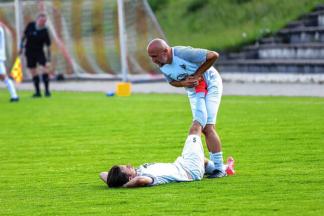 Bild 11: SV Eggingen und TuS Stetten II trennen sich 2:2 im ersten Abstiegsspiel – und wir haben Fotos!