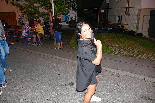 Bild 8: Musikkapelle, Bläserjugend und Gesangverein Hausen vor Wald feiern den Sommer mit hunderten Gästen
