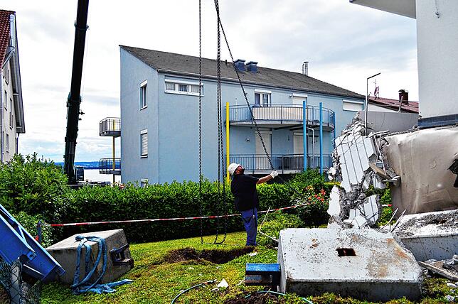 Bild 13: Nach Baukran-Unglück wegen Unwetter: Hier gibt es Bilder und Videos vom Bergungseinsatz