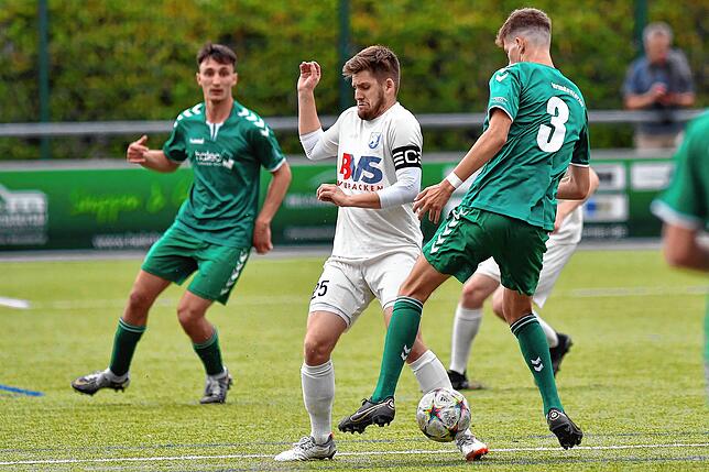 Bild 47: Spvgg. Untermünstertal siegt gegen FC Erzingen mit 2:1 &ndash; und wir haben Bilder!