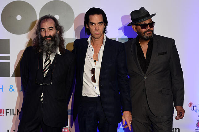 Nick Cave und The Bad Seeds (von links): Warren Ellis, Nick Cave und Barry Adamson.