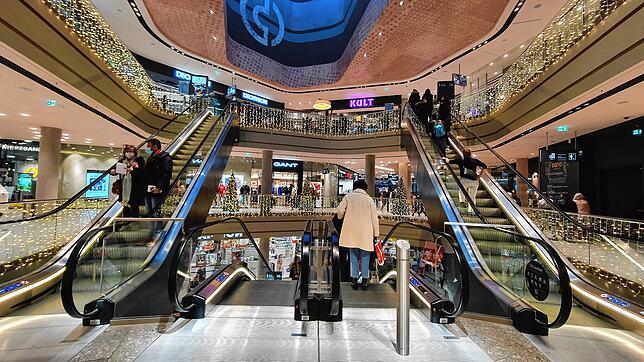 Besonders Samstags ist das Center laut Händlern gut besucht. Unter der Woche würden sie sich mehr Kunden wünschen.