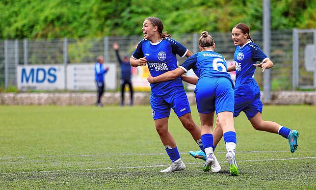 Bild 15: Unsere große Bildergalerie vom Oberliga-Spiel der B-Mädchen des Hegauer FV gegen den FV Deuchelried