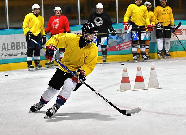 Bild 6: Impressionen aus dem Training beim EHC Herrischried