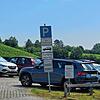 Eng wird es bei schönem Wetter schnell auf den Parkplätzen am Rheinuferpark in Gailingen.