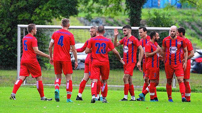 Drei Treffer durften die Spieler des FC RW Salem am Sonntag bejubeln. Dennoch hatten sich die Spfr Owingen-Billafingen achtbar geschlagen.