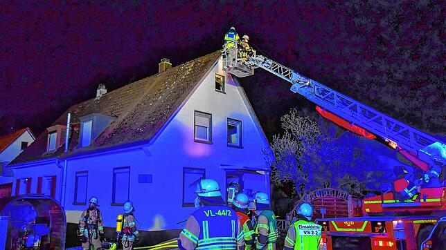 In der Nacht zum Freitag starb bei einem Schmorbrand ein 17-Jähriger durch eine Rauchgas-Vergiftung.