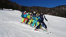 Nach dem Skifahren geht es für die Kinder zum Mittagessen und für Pausen in die Vereins-Hütte des Skiclubs Tiengen. Bild: privat
