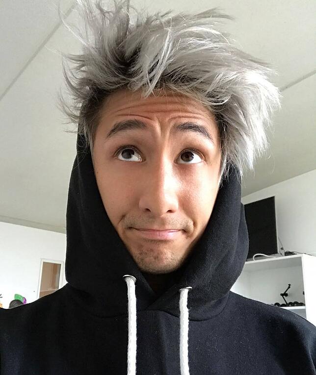 Mehr als 5,4 Millionen Follower sehen regelmäßig die Videos des Aacheners.