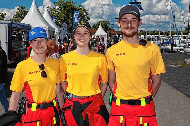 Bild 16: Internationale Bodenseewoche 2024: Entlang der Konstanzer Hafenmeile flanieren die Besucher