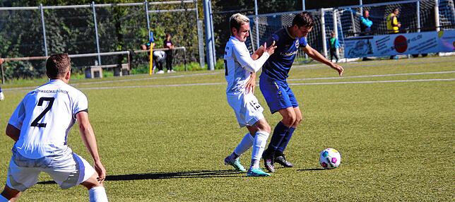 Bild 20: SG Eintracht gegen SG Schwarzwald-Union: Die besten Bilder vom Kreisliga-A-Derby in Gütenbach!