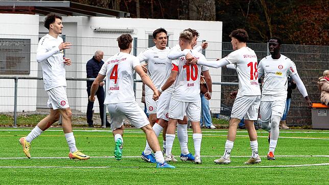 Große Fr3eude beim SC Pfullendorf: Nach dem 3:2-Sieg am Mittwoch gegen Auggen wurde am Samstag der Offenburger FV mit 2:1 geschlagen.