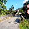 Über die Wutachbrücke in Achdorf rollt der ganze Schwerverkehr zum Klärwerk Achdorf. Bild: Bernhard Lutz