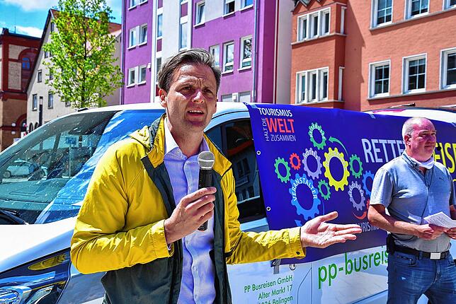FDP-Bundestagsabgeordneter Marcel Klinge hat ein offenes Ohr für die Anliegen der Tourisikbranche. Er sicherte zu, sich in Berlin für ...
