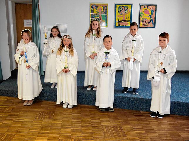 Bild 5: Das sind die Kommunionkinder auf der Baar