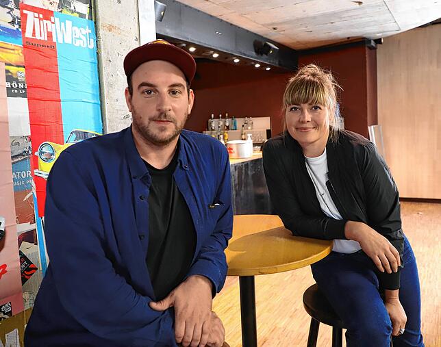 Benjamin Kreibich, Programmleiter und Vereinsvorsitzender, und Michaela Hacker, Marketing- und Presseverantwortliche, vom Kulturladen ...
