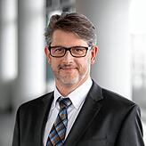 Der Leitende Pflegedirektor des Schwarzwald-Baar-Klinikums, Arne Holthuis, stellt zur Personalsituation fest: „Bislang haben wir ...