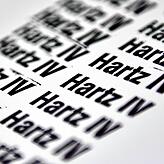 Der gestempelte Schriftzug Hartz IV.