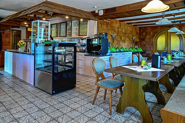 Die gemütliche Gaststube im Gasthaus „De‘ Engel“ in Brigach. Hier gibt es herzhafte Hausmannskost.