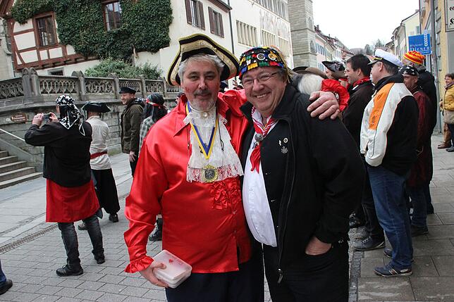Die beiden Chefs: Michael Reutlinger (Anusch‘s Pub) und Wolfgang Lechler (Narrenzunft).