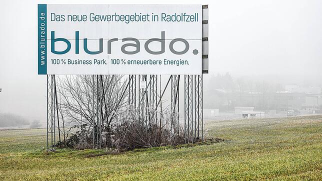 Ganz schön trübe Aussichten: Das Blurado, ein einstiges Vorzeigeprojekt der Stadt, will nicht so recht ins Laufen kommen. Nun soll eine ...