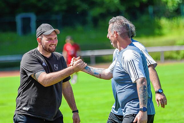 Bild 3: SV 08 Laufenburg besiegt den VfR Bad Bellingen mit 2:1 und wird  Vizemeister – wir haben Fotos!