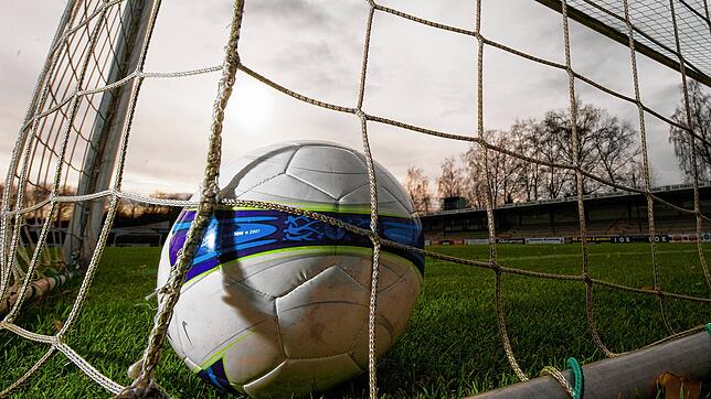 Zwei mal landete der Ball im Tor des SC Konstanz-Wollmatingen.