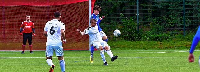 Bild 13: SV 08 Laufenburg II besiegt die SF Schliengen mit 3:2 &ndash; und wir haben Bilder!