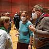 Gabriele Weiner (Junges Forum), Christiane Kreitmeier (FGL) und Normen Küttner (FGL) waren am Wahlabend enttäuscht, dass es nicht für ...