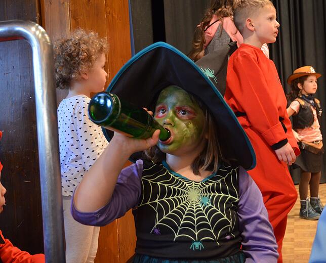 Bild 11: Die Bilder vom Kinderball in der Markdorfer Stadthalle