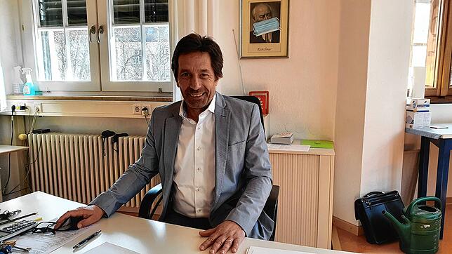 Frank Raddatz war zuletzt Geschäftsführender Schulleiter der Konstanzer Schulen (außer Gymnasien). Diesen Posten gab der Rektor der ...