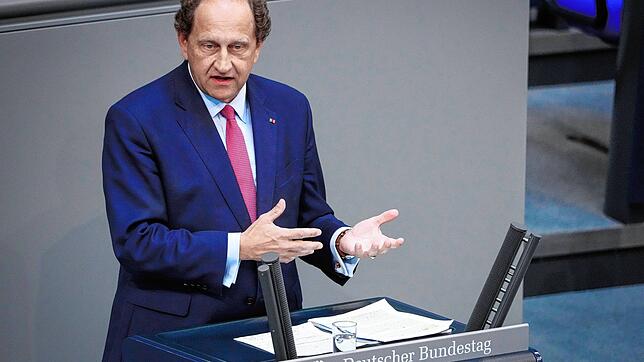 Alexander Graf Lambsdorff (FDP) bei seiner Rede zum Tagesordnungspunkt Nationale Sicherheitsstrategie im Bundestag in de vergangenen Woche.