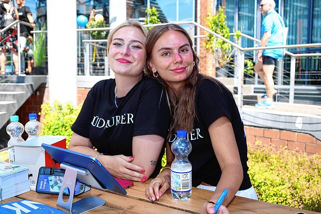 Bild 29: XXL-Hüpfburg, Kinderschminken, Entenrennen: So schön war das SÜDKURIER-Sommerfest (Teil 1)