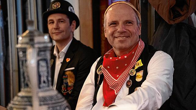 Bild 20: 60 Jahre Dorferschoppen:   Einblicke  hier auch Frauen gestattet