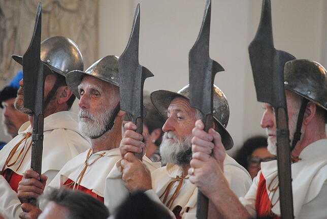Bild 1: Bilder vom Festgottesdienst zur 550. Waldshuter Chilbi mit Erzbischof Georg Gänswein