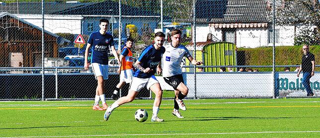 Bild 38: SV Buch siegt 3:2 beim VfB Waldshut – und wir haben Fotos!