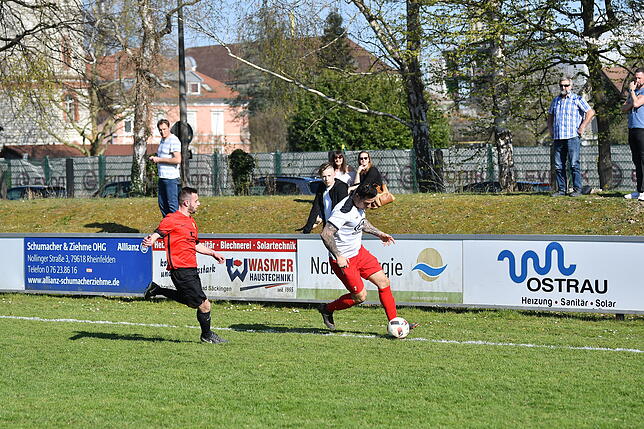 Bild 7: FSV Rheinfelden gewinnt Hochrhein-Derby gegen FC Tiengen 08. Wir haben die Bilder vom Spiel