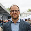 Beim Sommerfest auf dem Hof: BCS-Geschäftsführer Gregor Tschernjavski kommt aus Hannover, hat BWL in Ludwigshafen studiert, war sieben ...
