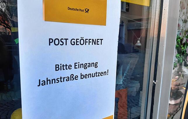 Die Post in Meßkirch ist geöffnet. Die Postagentur ist nicht über die Hauptstraße erreichbar, sondern über die Jahnstraße.